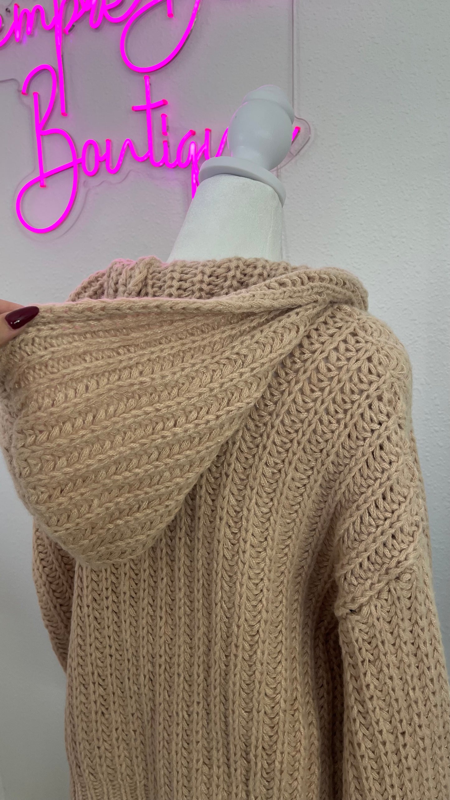 Chunky knit cardigan - tan