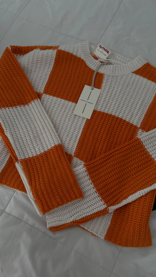 Orange knit sweater - S